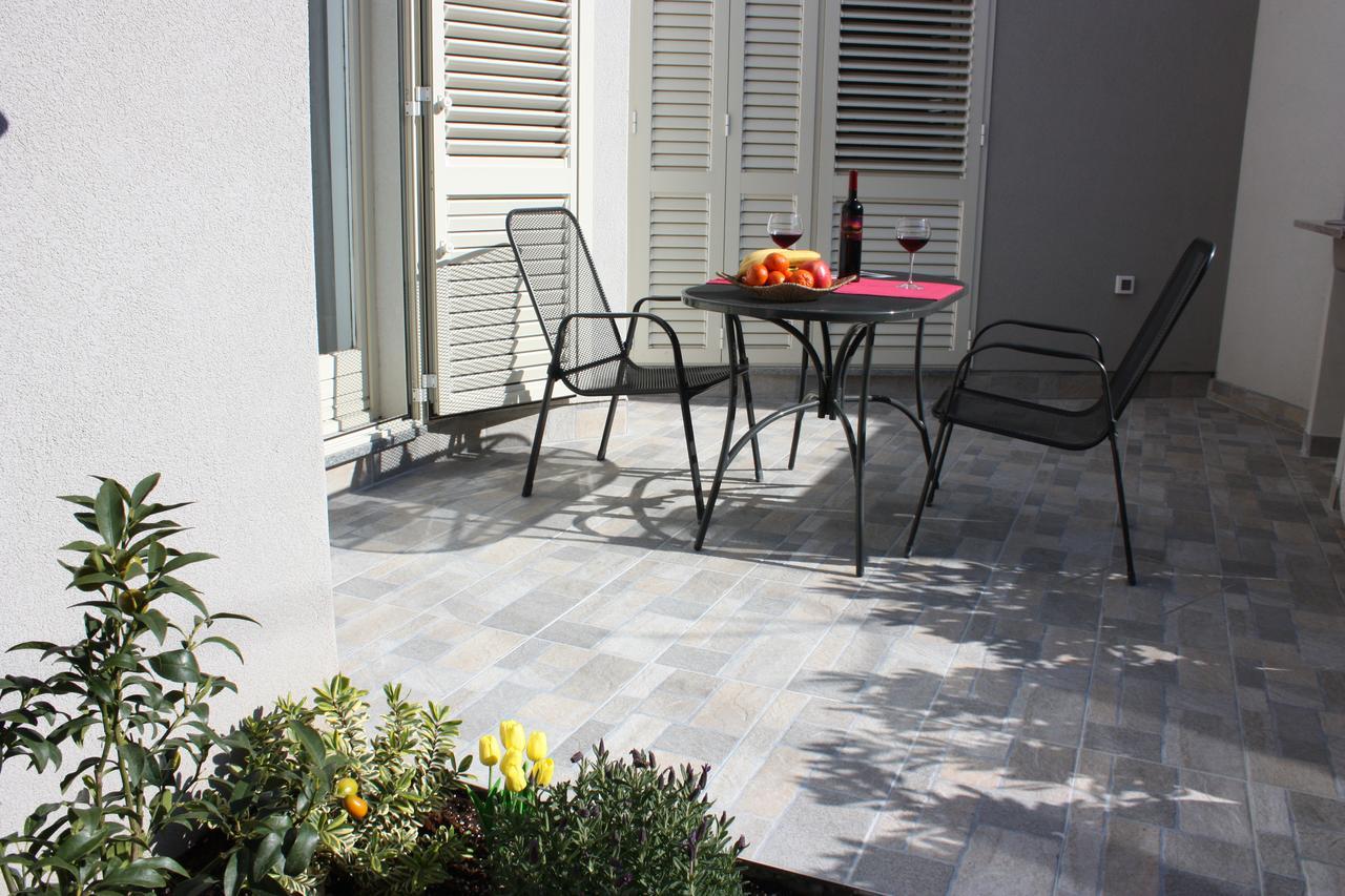 Aurora Apartments Šibenik Exterior foto