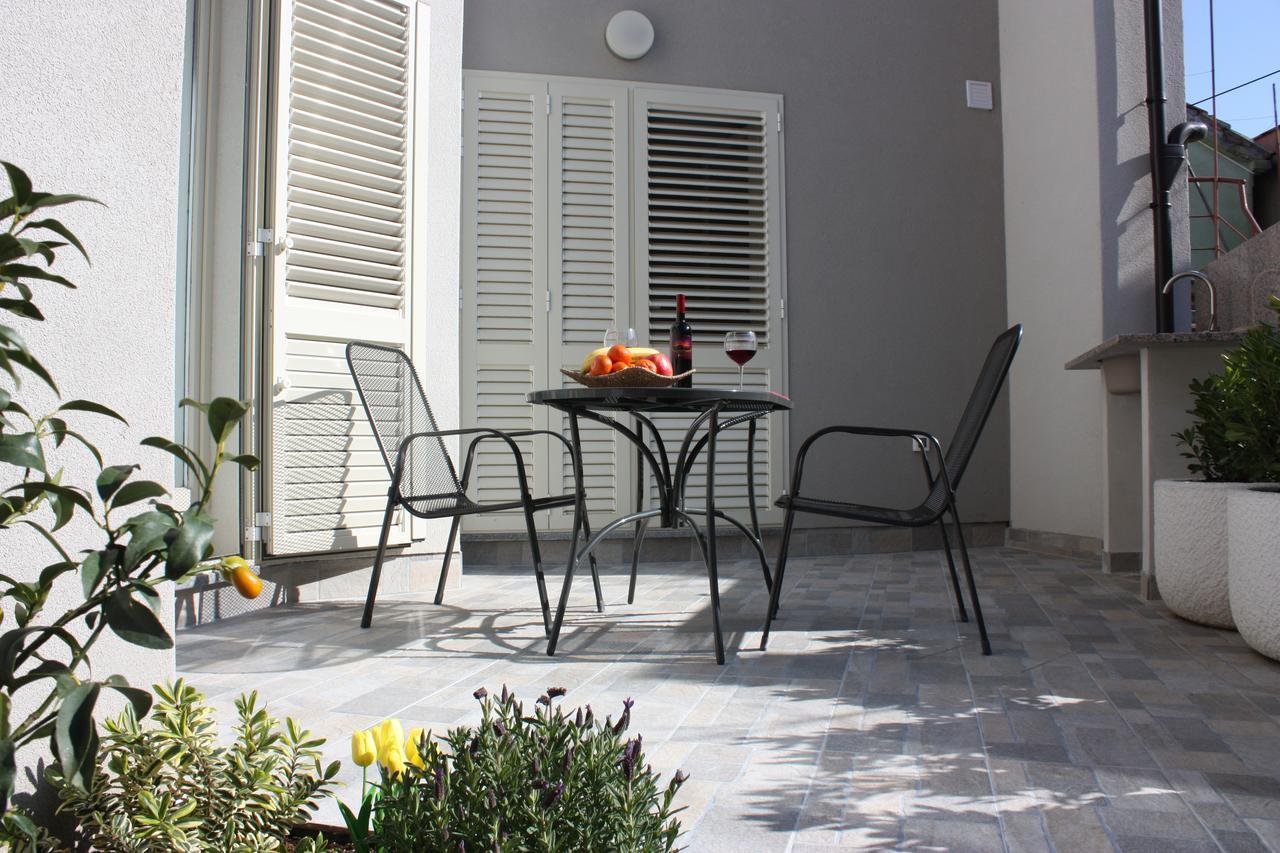 Aurora Apartments Šibenik Exterior foto
